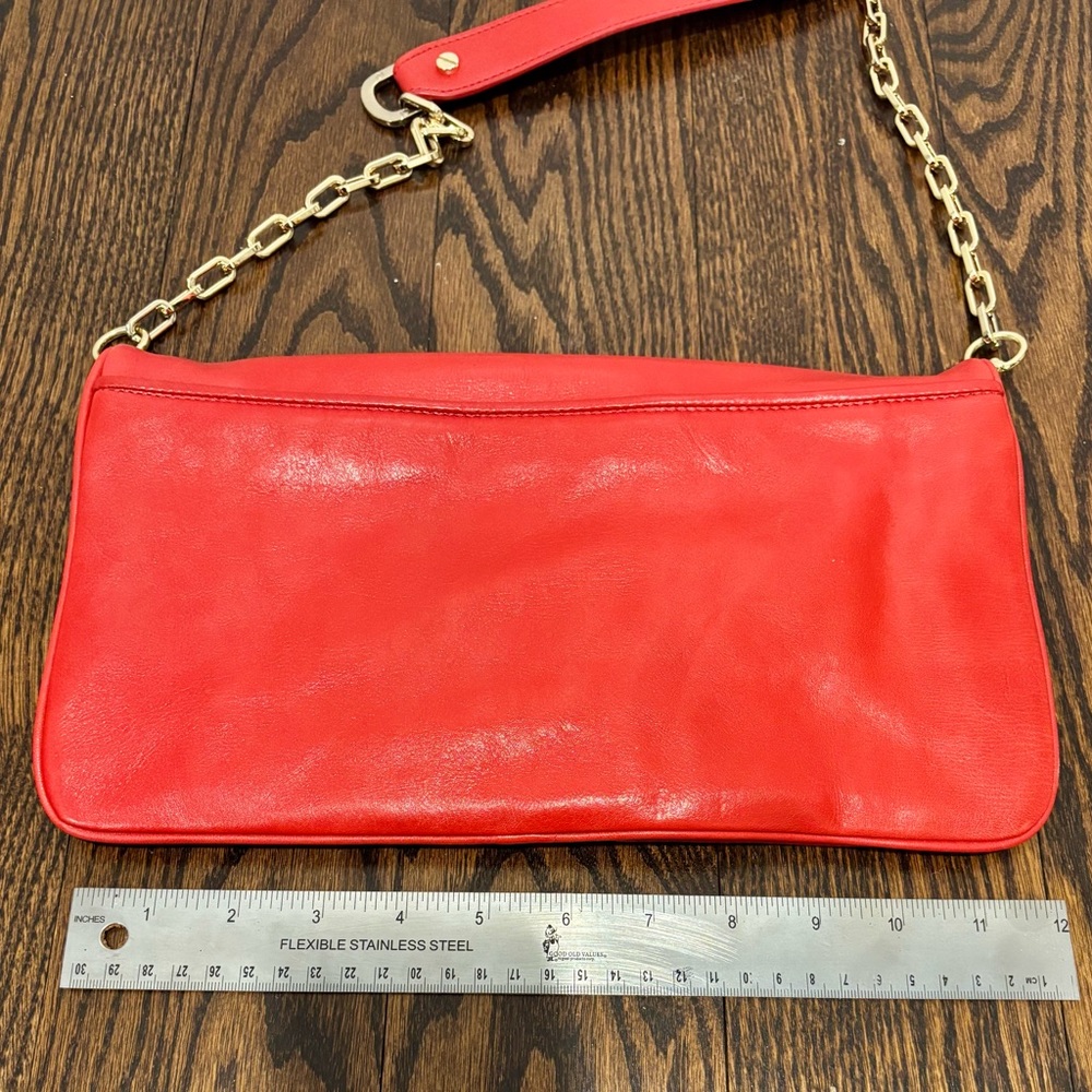 Tory Burch Vibrant Red Chain Shoulder Bag - Can Convert to Clutch - Picture 4 of 7
